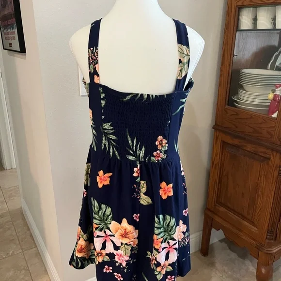 Soft knit dress - Picture 3 of 5